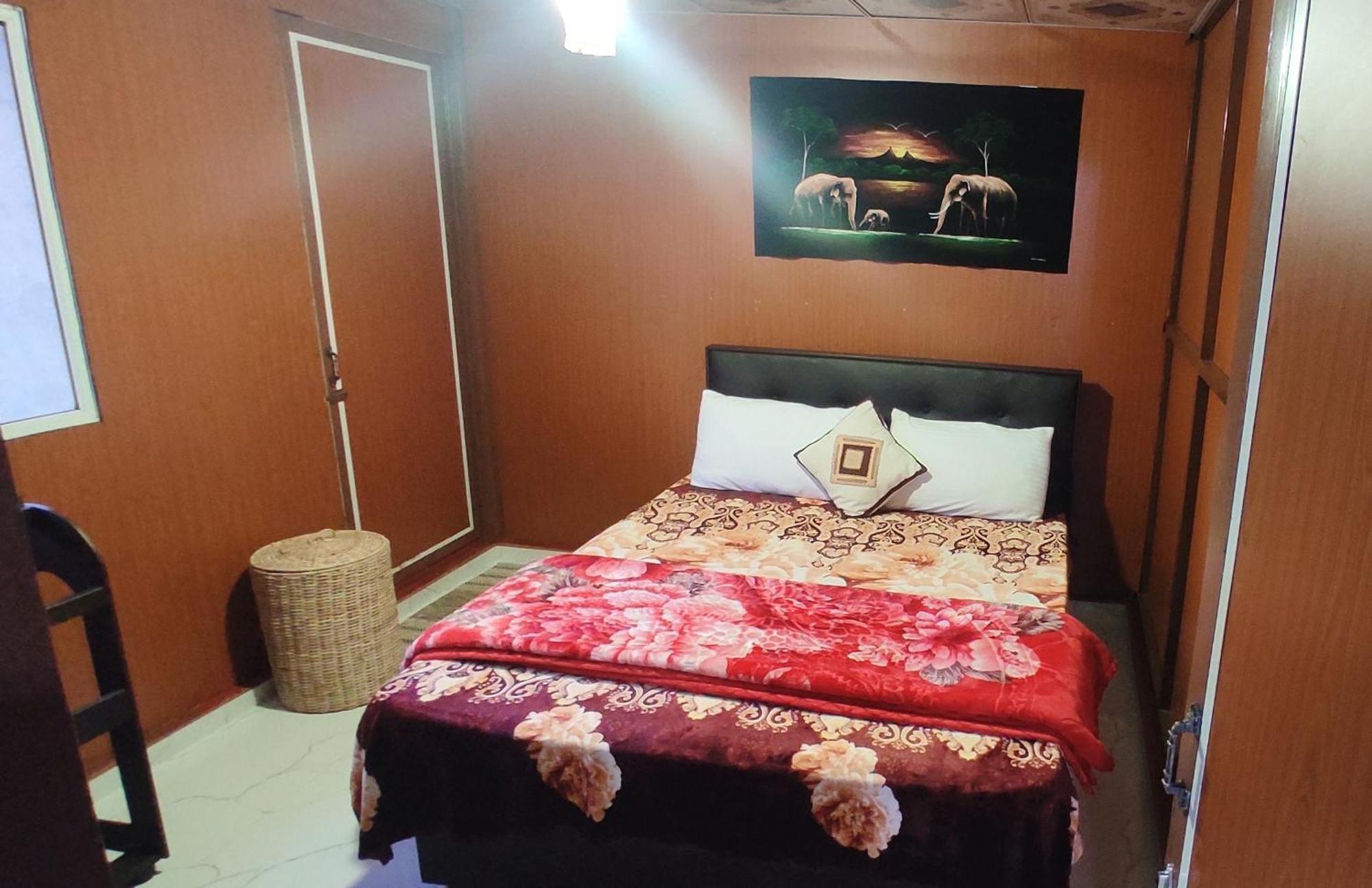 Townside Lodge Нувара Елия Екстериор снимка