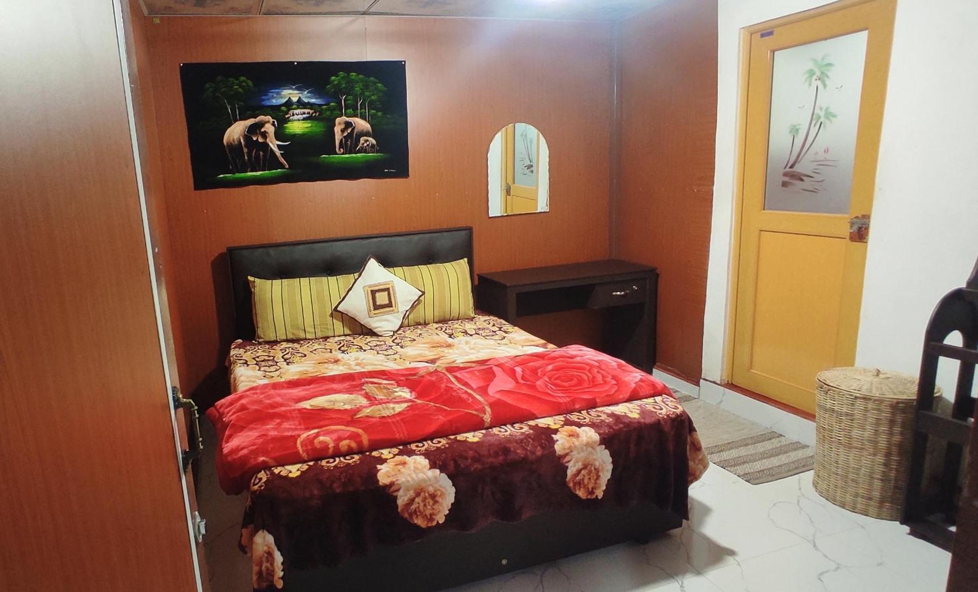 Townside Lodge Нувара Елия Екстериор снимка